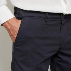 PANTALON CHINO 