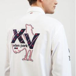 Chemise blanche avec broderies XV de France dans le dos