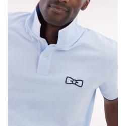 Polo à manches courtes en coton ciel broderie ton sur ton coupe décontractée