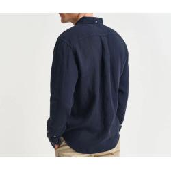 Chemise coupe regular en lin teint en pièce