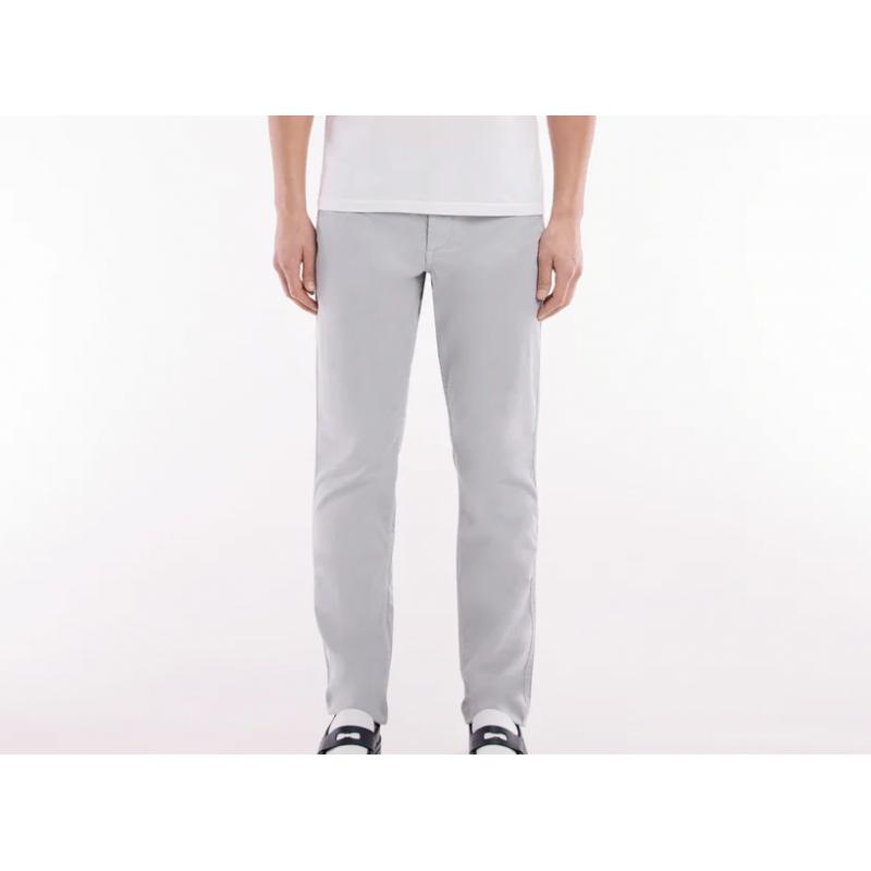 Pantalon chino sans plis en coton stretch coupe droite