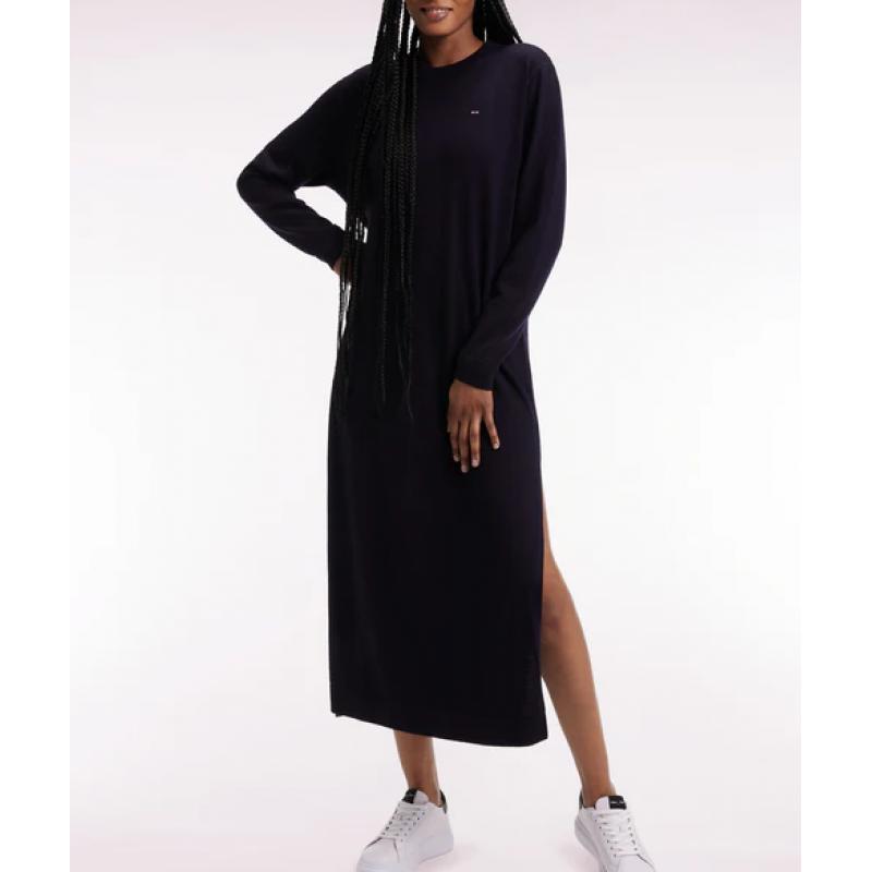 Robe en laine mérinos marine à col rond