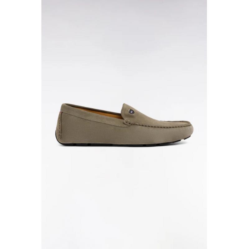 Mocassins kaki en cuir suédé