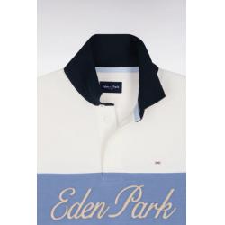 Maillot à manches courtes écru à découpes pastel et broderie coupe regular