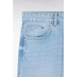 Jean en denim bleached coupe droite et large