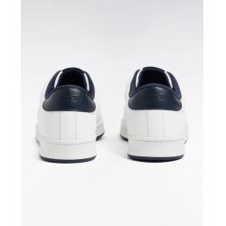 Baskets en cuir blanc